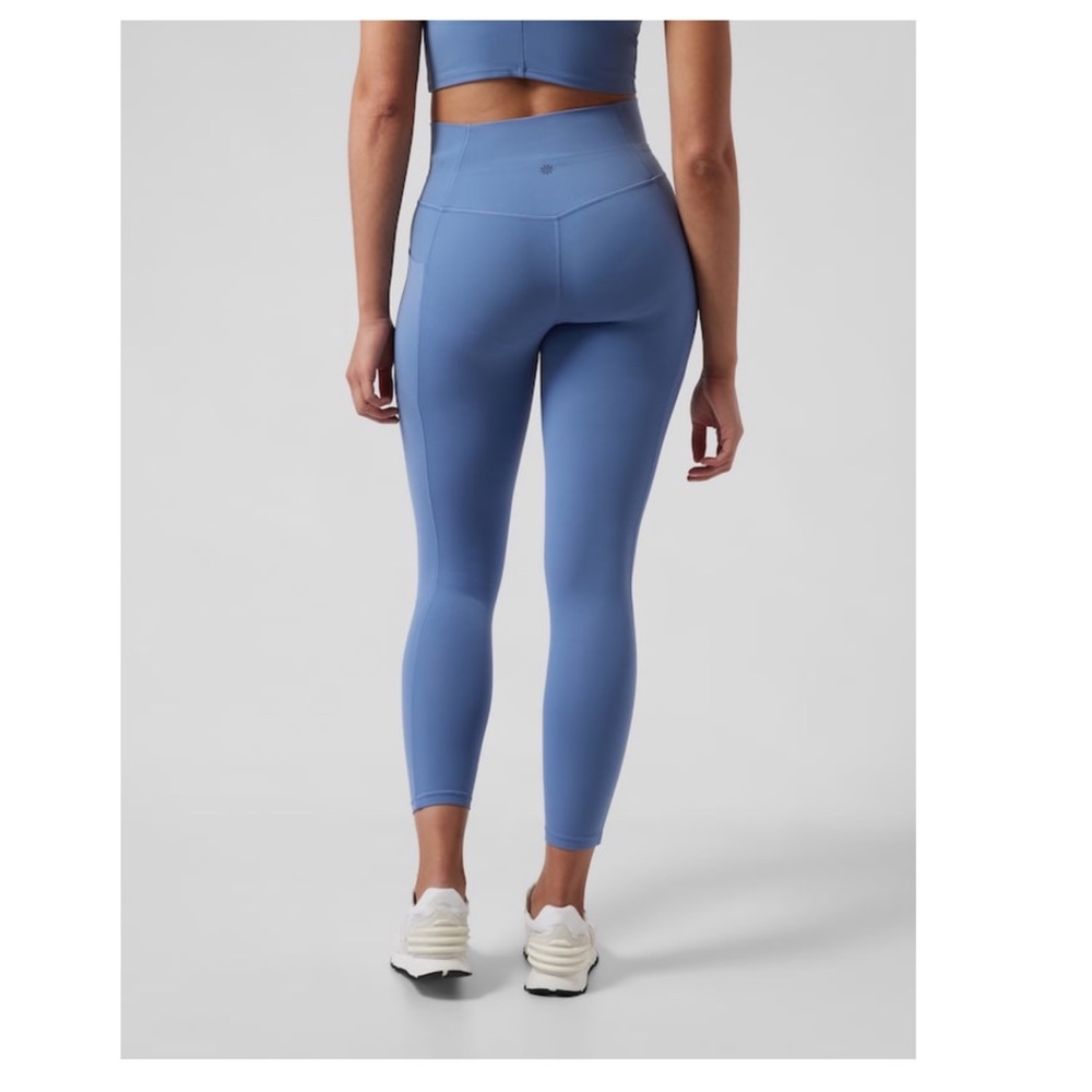Athleta Salutation Stash Pocket II 7/8 Tight - Picture 3 of 9